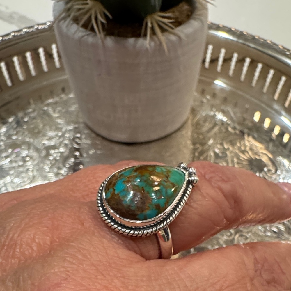 Arizona Turquoise and Sterling Silver Women's Ring